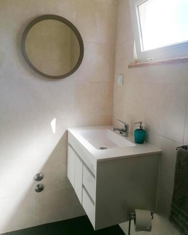 Pirata Milfontes Guest House วิลานอวา ดิ มิลฟงติส ภายนอก รูปภาพ